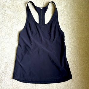 Lululemon tank top.